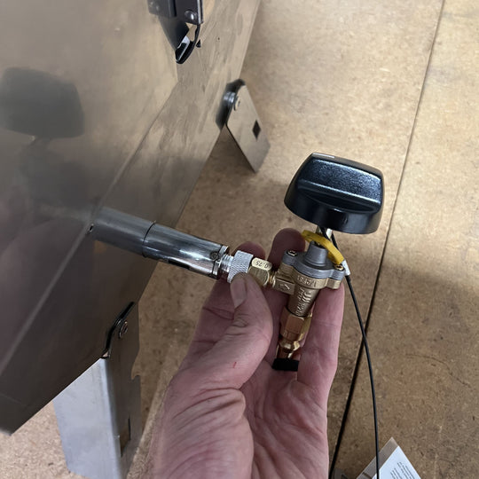 Spark Plug 2-in-1 RV Valve